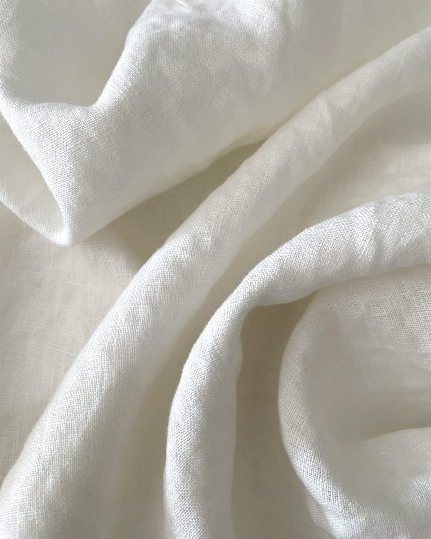 White Linen Scraps Bundle, Large Natural Linen Fabric Remnants For Craft Projects and Clothes, 145cm / 57 inches width