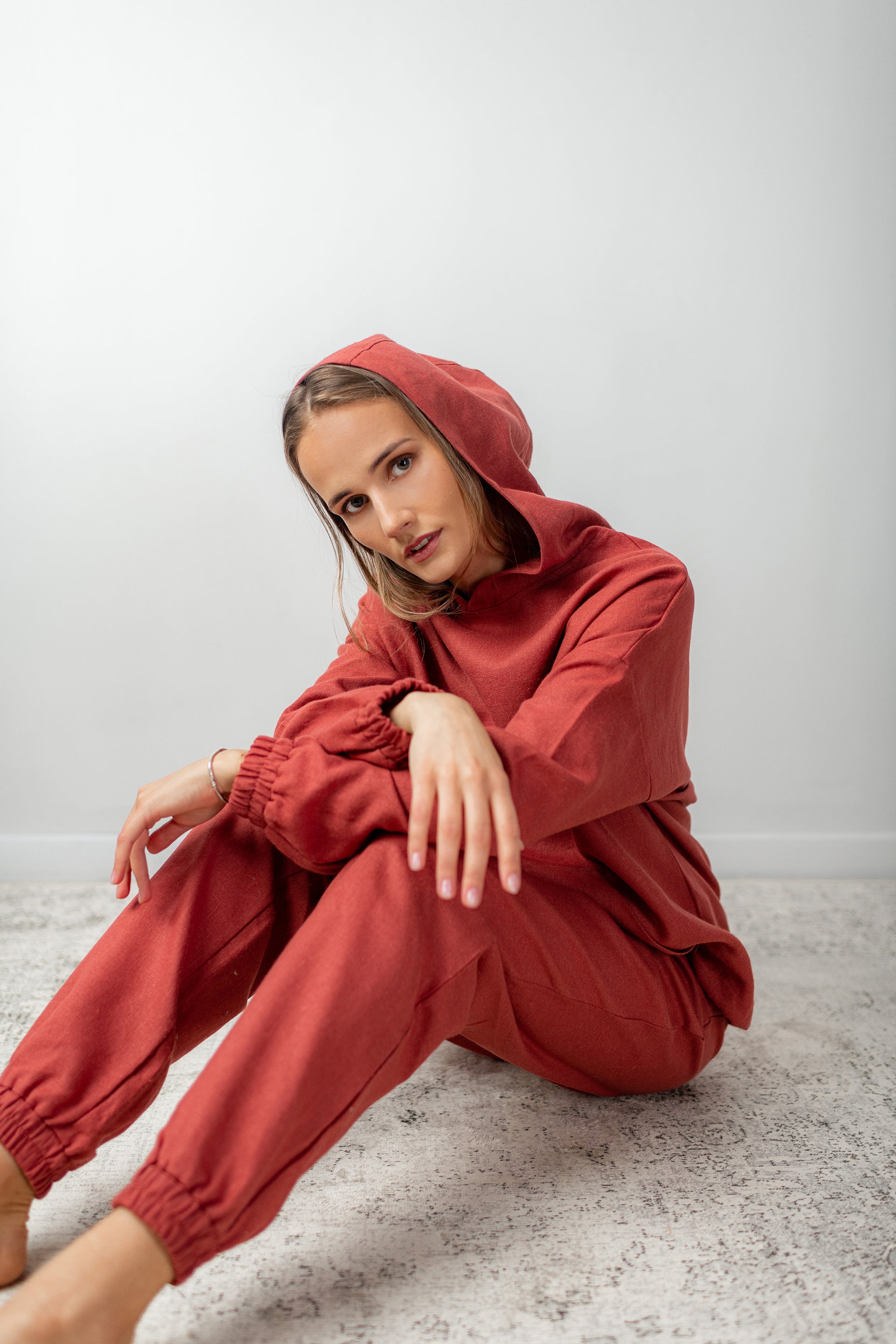 Women's Oversized Hoodie and Sweatpants Set – Beauty In Comfort