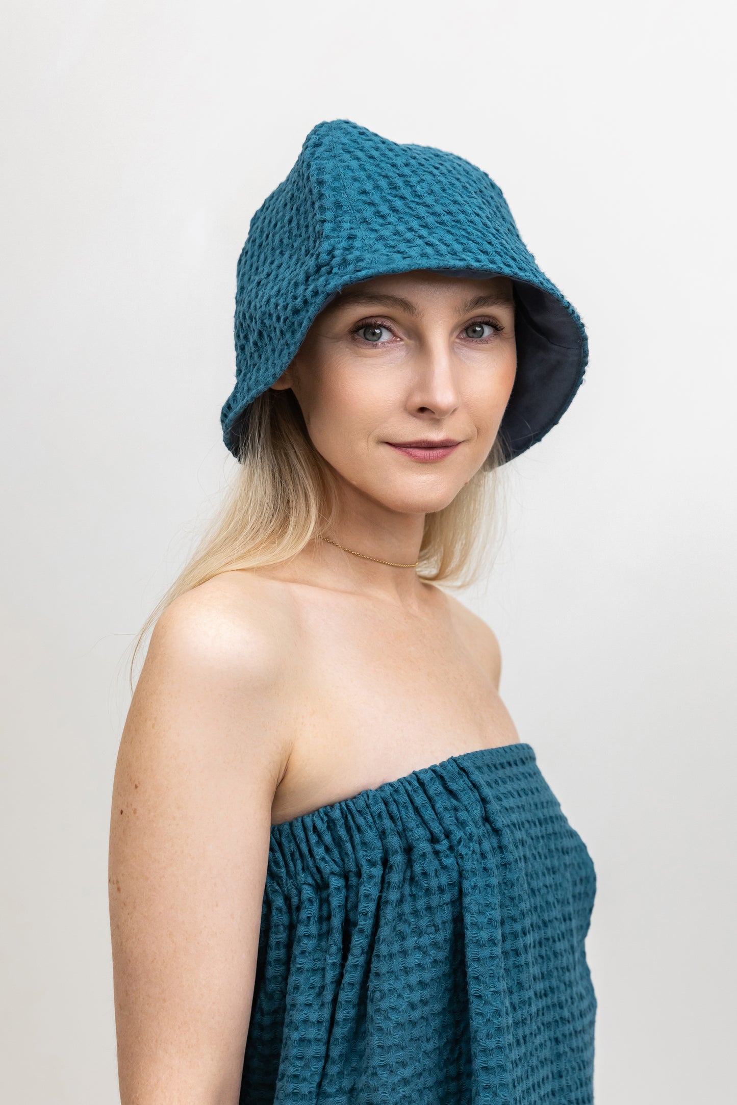 Linen Set of Waffle Wrap and Sauna Hat for Her