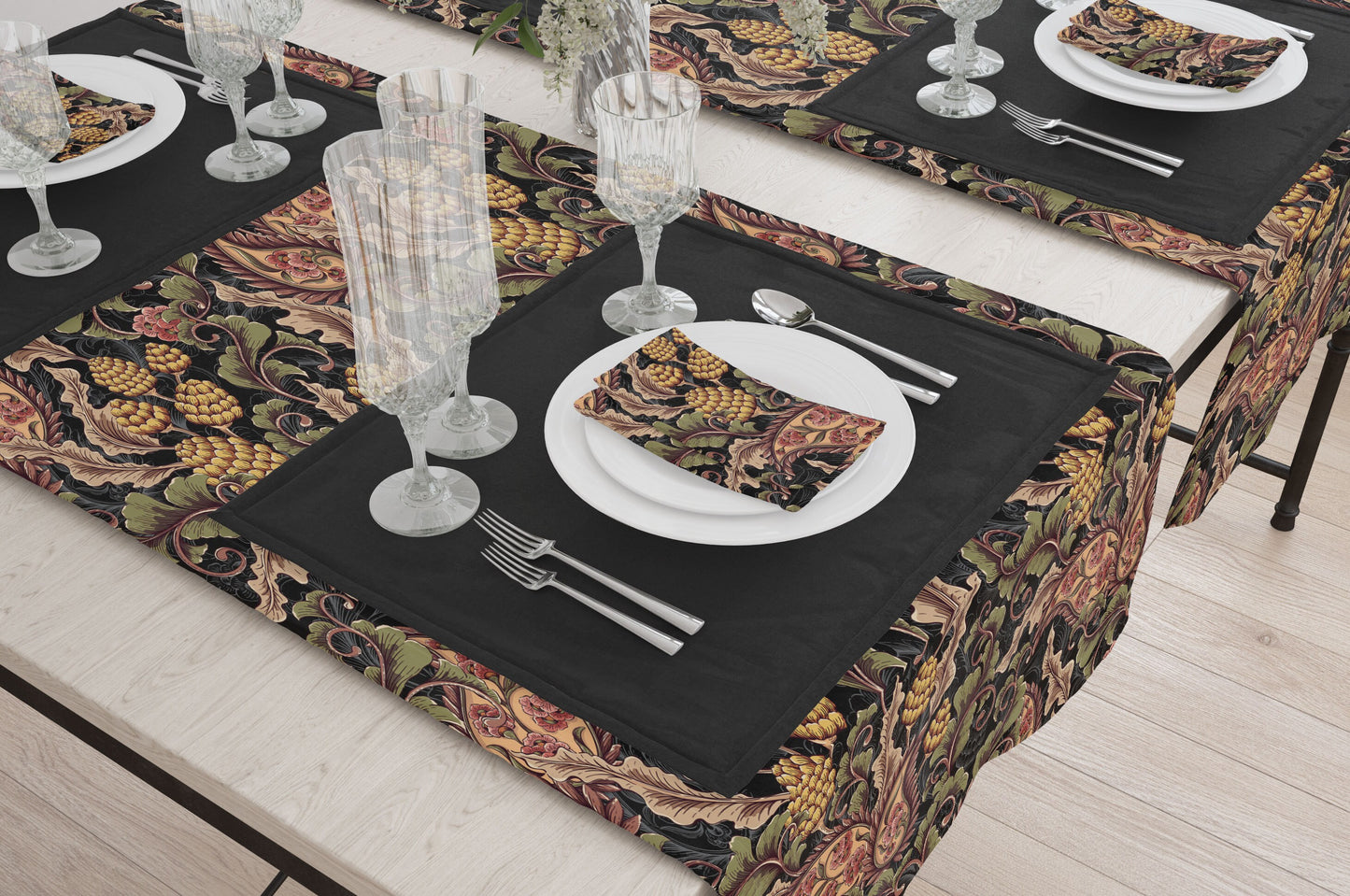 Linen Napkins, Placemats, Table Runners